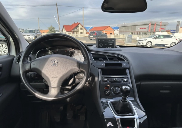 Peugeot 5008 cena 34900 przebieg: 227900, rok produkcji 2015 z Kleczew małe 172